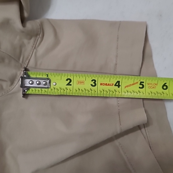 Tommy Hilfiger Classic Khaki Shorts size 10 - Picture 8 of 9